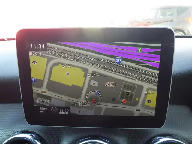 メルセデス・ベンツ ＧＬＡ１８０ 千葉県 2018(平30)年 4.4万km カバンサイトブルー アクティブブレーキアシスト/ブラインドスポットアシスト/アクティブレーンキーピングアシスト/アテンションアシスト/ディストロニック/純正HDDナビ/地デジTV/【DVD/CD再生機能　Bluetooth接続】/バックカメラ/ドライブレコーダー/ハーフレザーシート/前席シートヒーター/革巻きステアリング/ステアリングスイッチ/パドルシフト/ETC/LEDヘッドライト/フォグライト/ウインカーミラー/パークトロニック/純正17インチアルミホイル/サイド/カーテンエアバッグ/キーレスゴー