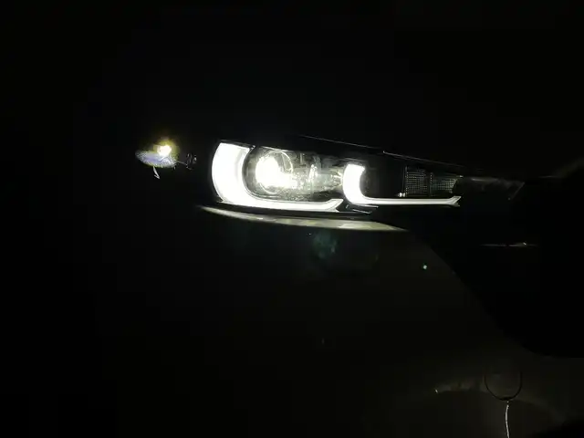 マツダ ＣＸ－８ XD ブラックトーンエディション 群馬県 2024(令6)年 1.1万km プラチナクォーツメタリック クルージングトラフィックサポート/ワイヤレス接続(AppleCarPlay対応)/ハンズフリー機能付パワーバックドア/外部接続ハブ(USB端子/Type-C)/4WD/＝＝＝＝＝/純正10.25インチセンターディスプレイ/・AM/FM/USB/Bluetooth/フルセグTV/AppleCarPlay/AndroidAuto/360°ビューモニター/i-ACTIVSENSE/・スマートブレーキサポート/アドバンストスマートブレーキサポート/・レーンキープアシストシステム/車線逸脱警報システム/・AT誤発進抑制制御(前進/後退)/・ドライバーアテンションアラート/交通標識認識システム/・前後パーキングセンサー/・ブラインドスポットモニタリング/前席パワーシート/シートヒーター/運転席メモリー機能/2列目シートヒーター/ロールサンシェード/ステアリングヒーター/ステアリングスイッチ/置くだけ充電/電動パーキングブレーキ/オートブレーキホールド/プッシュスタート/スマートキー/17インチアルミホイール付スタッドレスタイヤ×4本
