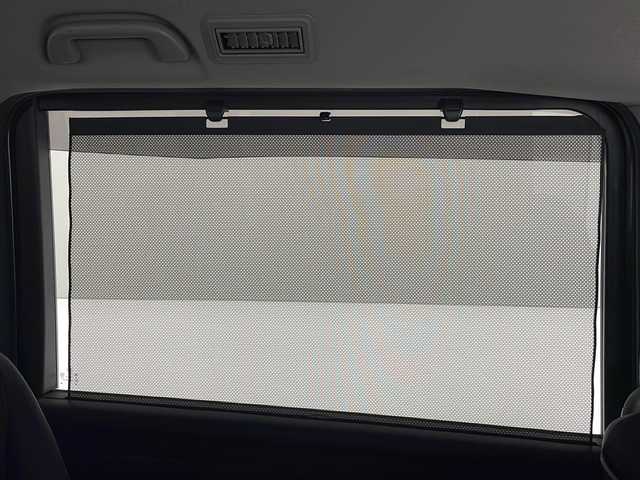 ホンダ ステップワゴン スパーダ クルスピセンシング 沖縄県 2017(平29)年 5.2万km プレミアムスパイスパープルP 禁煙車　/純正9インチナビ【VXM-175VFNi】/（フルセグTV／ＣＤ／ＤＶＤ／ＢＴ）/バックカメラ/ビルトインＥＴＣ　/ドライブレコーダー　/フリップダウンモニター　/両側パワースライドドア/ホンダセンシング/●衝突軽減ブレーキ〈CMBS〉/●ACC〈アダプティブ・クルーズ・コントロール〉/●LKAS〈車線維持支援システム〉/●路外逸脱抑制機能/●誤発進抑制機能/●先行車発進お知らせ機能/●標識認識機能/コーナーセンサー/シートヒーター/ハーフレザーシート　/ウォークスルー/LEDヘッドライト/カーテンエアバック/オートライト/LEDヘッドライト/プッシュスタート/スマートキー/わくわくゲート