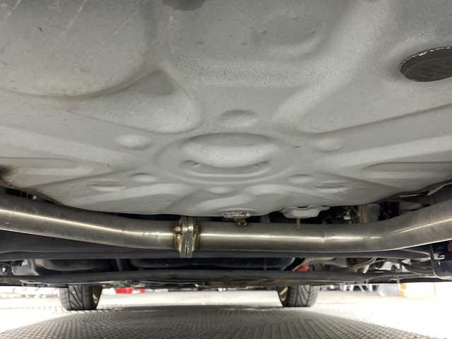 トヨタ プリウス S 沖縄県 2012(平24)年 7.2万km 黒 県外仕入れ/禁煙車/社外エアロ/・KENSTYLE フロントハーフスポイラー/・エムゲイン　リアバンパーエアロ ハイブリットGT/イカリングヘッドライト/ロクサーニ　タルカス１９インチアルミ/T-DEMAND車高調/純正ナビ/・ＣＤ／ＤＶＤ/・Ｂｌｕｅｔｏｏｔｈ/ミラー型ドラレコ/バックカメラ/ビルトインＥＴＣ/純正フロアマット