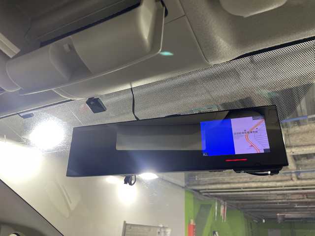 トヨタ プリウス S 沖縄県 2012(平24)年 7.2万km 黒 県外仕入れ/禁煙車/社外エアロ/・KENSTYLE フロントハーフスポイラー/・エムゲイン　リアバンパーエアロ ハイブリットGT/イカリングヘッドライト/ロクサーニ　タルカス１９インチアルミ/T-DEMAND車高調/純正ナビ/・ＣＤ／ＤＶＤ/・Ｂｌｕｅｔｏｏｔｈ/ミラー型ドラレコ/バックカメラ/ビルトインＥＴＣ/純正フロアマット