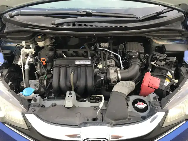 ホンダ フィット 13G Fパッケージ 栃木県 2016(平28)年 4.8万km ブリリアントスポーティブルーメタリック2トーン 株)IDOMが運営する【じしゃロン小山店】の自社ローン専用車両になります。こちらは現金またはオートローンご利用時の価格です。自社ローンご希望の方は別途その旨お申付け下さい//禁煙車/ワンオーナー/純正フルセグナビ/（CD/DVD/AM/FMラジオ）/（Bluetooth)/スマートキー/プッシュスタート/バックカメラ/アイドリングストップ/電動格納ドアミラー/パワーウインドウ/ステアリングスイッチ/新車時/保証書/取り扱い説明書