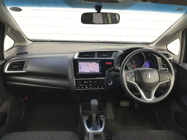 ホンダ フィット 13G Fパッケージ 栃木県 2016(平28)年 4.8万km ブリリアントスポーティブルーメタリック2トーン 株)IDOMが運営する【じしゃロン小山店】の自社ローン専用車両になります。こちらは現金またはオートローンご利用時の価格です。自社ローンご希望の方は別途その旨お申付け下さい//禁煙車/ワンオーナー/純正フルセグナビ/（CD/DVD/AM/FMラジオ）/（Bluetooth)/スマートキー/プッシュスタート/バックカメラ/アイドリングストップ/電動格納ドアミラー/パワーウインドウ/ステアリングスイッチ/新車時/保証書/取り扱い説明書