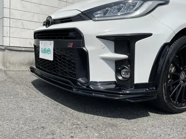 トヨタ ＧＲヤリス RS 埼玉県 2023(令5)年 3.3万km スーパーホワイトⅡ ワンオーナー/外部検査済み/純正メモリナビ（地デジ、Bluetooth）/バックカメラ/プリクラッシュ/レーンキープアシスト/レーダークルーズコントロール/前席シートヒーター/皮巻きステアリング/パドルシフト/ステアリングヒーター/ビルトインETC2.0/オートマチックハイビーム/LEDヘッドライト/純正ドライブレコーダー（前方）/ミラーキャスト/クリアランスソナー（前後）/TVキャンセラー/ブラインドスポットモニター/新車保証書/取扱説明書/スマートキー×2