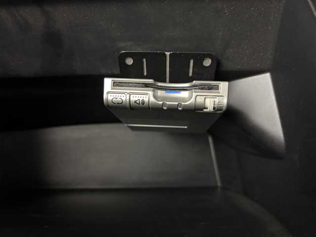 ホンダ Ｎ ＢＯＸ G Lパッケージ 埼玉県 2014(平26)年 1.7万km 黒 純正７インチナビ　/片側パワースライドドア　/ＥＴＣ　/スペアキー　/ｉｐｏｄ　/ＡＵＸ　/純正フロアマット　/ドアバイザー　/プッシュスタート　/ステアリングリモコン　/純正１４インチアルミホイール　/ＦＭ　/ＡＭ