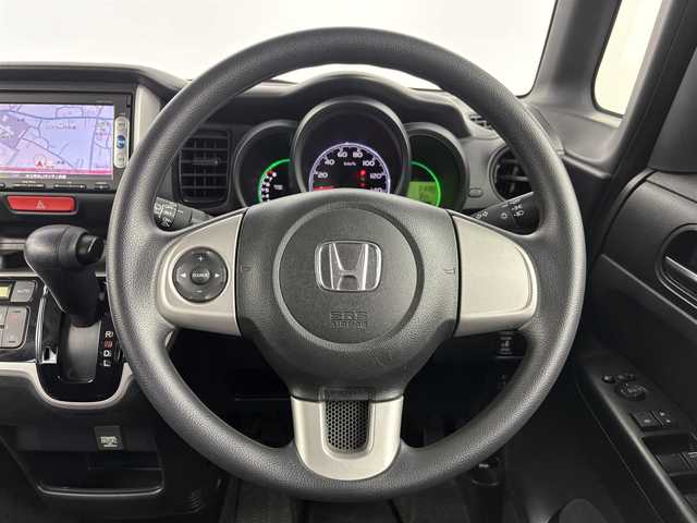 ホンダ Ｎ ＢＯＸ G Lパッケージ 埼玉県 2014(平26)年 1.7万km 黒 純正７インチナビ　/片側パワースライドドア　/ＥＴＣ　/スペアキー　/ｉｐｏｄ　/ＡＵＸ　/純正フロアマット　/ドアバイザー　/プッシュスタート　/ステアリングリモコン　/純正１４インチアルミホイール　/ＦＭ　/ＡＭ