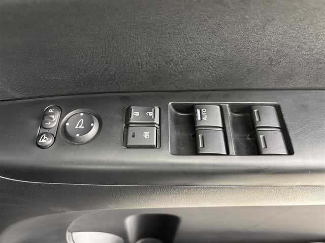 ホンダ Ｎ ＢＯＸ G Lパッケージ 埼玉県 2014(平26)年 1.7万km 黒 純正７インチナビ　/片側パワースライドドア　/ＥＴＣ　/スペアキー　/ｉｐｏｄ　/ＡＵＸ　/純正フロアマット　/ドアバイザー　/プッシュスタート　/ステアリングリモコン　/純正１４インチアルミホイール　/ＦＭ　/ＡＭ