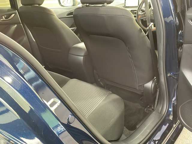 マツダ アクセラ 15S 愛媛県 2013(平25)年 4.6万km ディープクリスタルブルーマイカ 純正ナビ/・フルセグ/BT/CD/DVD/バックカメラ/ETC/クルーズコントロール/ステアリングスイッチ/ウィンカーミラー/オートライト/フォグランプ/リアビークルモニタリングシステム/スマートキー/プッシュスタート