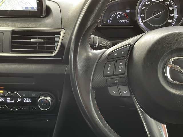 マツダ アクセラ 15S 愛媛県 2013(平25)年 4.6万km ディープクリスタルブルーマイカ 純正ナビ/・フルセグ/BT/CD/DVD/バックカメラ/ETC/クルーズコントロール/ステアリングスイッチ/ウィンカーミラー/オートライト/フォグランプ/リアビークルモニタリングシステム/スマートキー/プッシュスタート