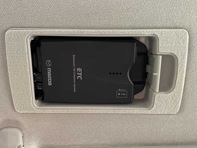 マツダ アクセラ 15S 愛媛県 2013(平25)年 4.6万km ディープクリスタルブルーマイカ 純正ナビ/・フルセグ/BT/CD/DVD/バックカメラ/ETC/クルーズコントロール/ステアリングスイッチ/ウィンカーミラー/オートライト/フォグランプ/リアビークルモニタリングシステム/スマートキー/プッシュスタート