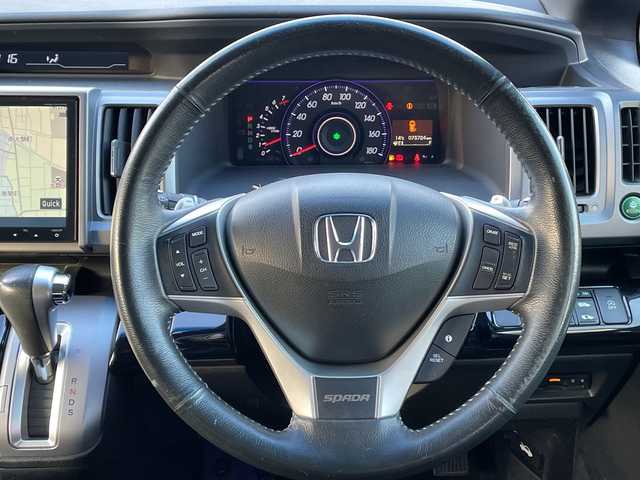 ホンダ ステップワゴン スパーダ Z クールスピリット 群馬県 2014(平26)年 7.4万km プレミアムスパークルブラックパール 純正9型ナビ/CD・DVD・SD・USB/Bluetooth・フルセグ/バックカメラ/純正フリップダウンモニター/両側パワースライドドア/クルーズコントロール/パドルシフト/ビルトインETC/横滑り防止装置/アイドリングストップ/取説・保証書/スマートキー×2