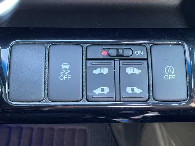 ホンダ ステップワゴン スパーダ Z クールスピリット 群馬県 2014(平26)年 7.4万km プレミアムスパークルブラックパール 純正9型ナビ/CD・DVD・SD・USB/Bluetooth・フルセグ/バックカメラ/純正フリップダウンモニター/両側パワースライドドア/クルーズコントロール/パドルシフト/ビルトインETC/横滑り防止装置/アイドリングストップ/取説・保証書/スマートキー×2