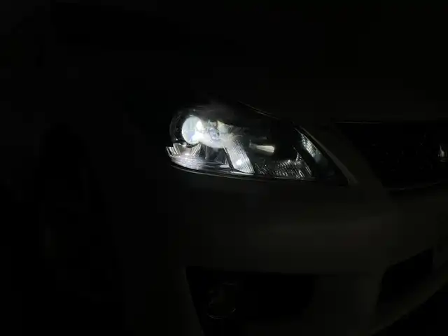 トヨタ クラウン アスリート 群馬県 2012(平24)年 6.6万km ホワイトパールクリスタルシャイン TEIN車高調/純正8インチナビ/・AM/FM/CD/DVD/HDD/USB/AUX/フルセグTV/バックカメラ/前席パワーシート/ステアリングスイッチ/プッシュスタート/スマートキー/電動格納ミラー/純正ビルトインETC