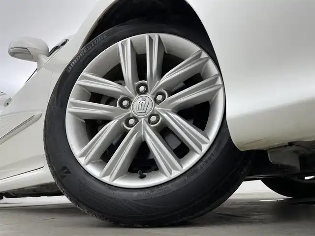 トヨタ クラウン アスリート 群馬県 2012(平24)年 6.6万km ホワイトパールクリスタルシャイン TEIN車高調/純正8インチナビ/・AM/FM/CD/DVD/HDD/USB/AUX/フルセグTV/バックカメラ/前席パワーシート/ステアリングスイッチ/プッシュスタート/スマートキー/電動格納ミラー/純正ビルトインETC