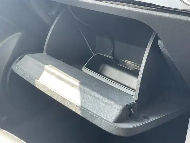 フォルクスワーゲン ザ・ビートル ターボ 鹿児島県 2016(平28)年 5.5万km リフレックスシルバーメタリック 禁煙車/サンルーフ/純正ナビ/フルセグ/ドライブレコーダー/純正フロアマット/純正18インチアルミホイール/オートライト/スペアキー