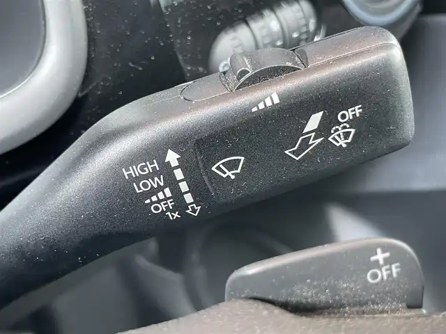 フォルクスワーゲン ザ・ビートル ターボ 鹿児島県 2016(平28)年 5.5万km リフレックスシルバーメタリック 禁煙車/サンルーフ/純正ナビ/フルセグ/ドライブレコーダー/純正フロアマット/純正18インチアルミホイール/オートライト/スペアキー