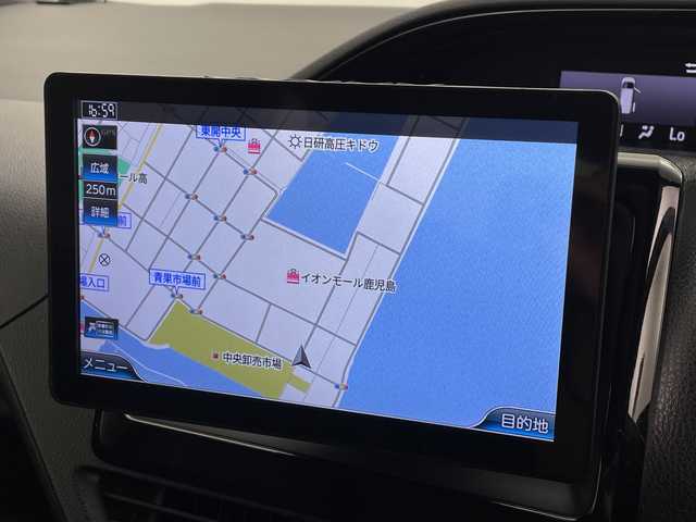 トヨタ エスクァイア ハイブリッド Gi 愛知県 2014(平26)年 14.7万km ホワイトパールクリスタルシャイン (株)IDOMが運営する【じしゃロン名古屋鳴海店】の自社ローン専用車両になりますこちらは現金またはオートローンご利用時の価格です。自社ローンご希望の方は別途その旨お申付け下さい/ ワンオーナー/社外ナビ/（フルセグ/DVD/CD）/フリップダウンモニター/両側パワースライドドア/クルーズコントロール/ワイヤレス充電/レザーシート/シートヒーター/ビルドインETC/リアサンシェード/スマートキー/プッシュスタートボタン/純正フロアマット