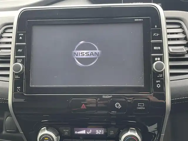 日産 セレナ ハイウェイスターVセレクションⅡ 長崎県 2016(平28)年 9.1万km ブリリアントホワイトパール ワンオーナー/純正9型ナビ/（フルセグ・DVD・SD・BT・CD・FMAM)/純正フリップダウンモニター/エマージェンシーブレーキ/ドライブレコーダー/アラウンドビューモニター/オートライト/LEDヘッドライト/クルーズコントロール/両側パワースライドドア/スマートキー/ETC/アイドリングストップ/ステアリングスイッチ/スペアキー