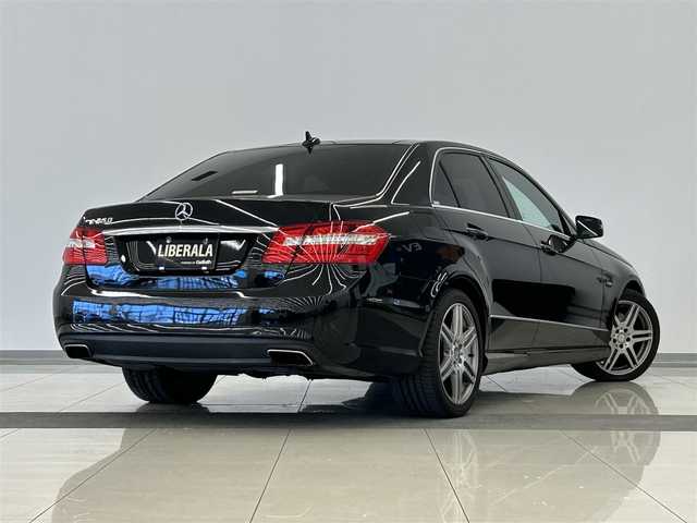 メルセデス・ベンツ Ｅ２５０ ブルーエフィシェンシー 岡山県 2011(平23)年 4.4万km オブシディアンブラック ガラスルーフ/純正ナビ（Bluetooth接続）/バックカメラ/ACC/プレセーフブレーキ/ブラインドスポットモニター/レーンキープアシスト/ハーフレザーシート/パワーシート（D/N席）/シートヒーター/フルセグTV/LEDヘッドライト/アクティブハイビーム/PDC/ETC