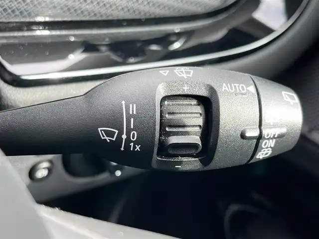 ＭＩＮＩ ＢＭＷ ミニ クラブマン クーパーD 奈良県 2022(令4)年 2.3万km 赤 ワンオーナー　/前後ドライブレコーダー　［ＺＤＲ－０３５］　/純正ナビ純正シート　［ハーフレザー］　/純正１７ＡＷ　/純正ミラー型ＥＴＣ　/バックモニター　/パーキングアシスト　/ＬＥＤヘッドライト　/スペアキー/アイドリングストップ