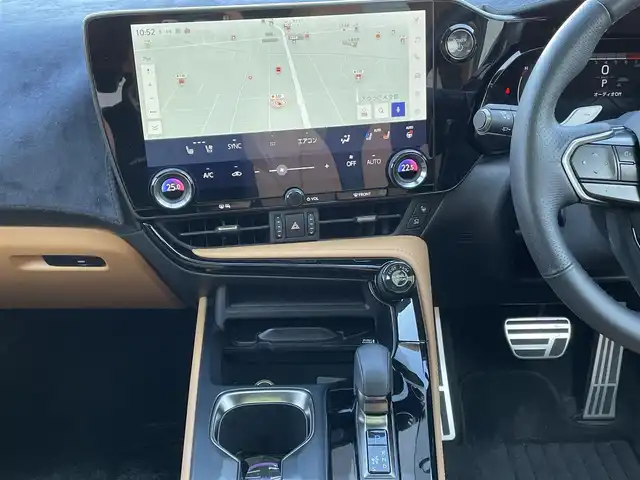 レクサス ＮＸ 350h Fスポーツ 群馬県 2025(令7)年 1.2万km ホワイトノーヴァガラスフレーク ワンオーナー/パノラマルーフ/ブラックルーフレール/純正14インチDA/Bluetooth・フルセグ/USB・Miracast/パノラミックビューモニター/デジタルインナーミラー/ビルトインETC2.0/ロゴ入りオレンジキャリパー/クルーズコントロール/パドルシフト/パワーシート/シートメモリー/シートベンチレーション/シートヒーター/スカッフイルミネーション/プロジェクションカーテシイルミ/カップホルダーイルミネーション/純正アルミホイール/純正フロアマット/取説・保証書/スマートキー×2/カードキー