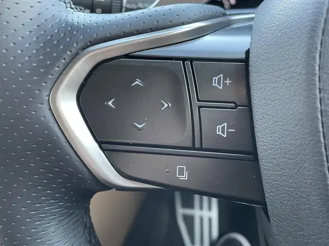 レクサス ＮＸ 350h Fスポーツ 群馬県 2025(令7)年 1.2万km ホワイトノーヴァガラスフレーク ワンオーナー/パノラマルーフ/ブラックルーフレール/純正14インチDA/Bluetooth・フルセグ/USB・Miracast/パノラミックビューモニター/デジタルインナーミラー/ビルトインETC2.0/ロゴ入りオレンジキャリパー/クルーズコントロール/パドルシフト/パワーシート/シートメモリー/シートベンチレーション/シートヒーター/スカッフイルミネーション/プロジェクションカーテシイルミ/カップホルダーイルミネーション/純正アルミホイール/純正フロアマット/取説・保証書/スマートキー×2/カードキー