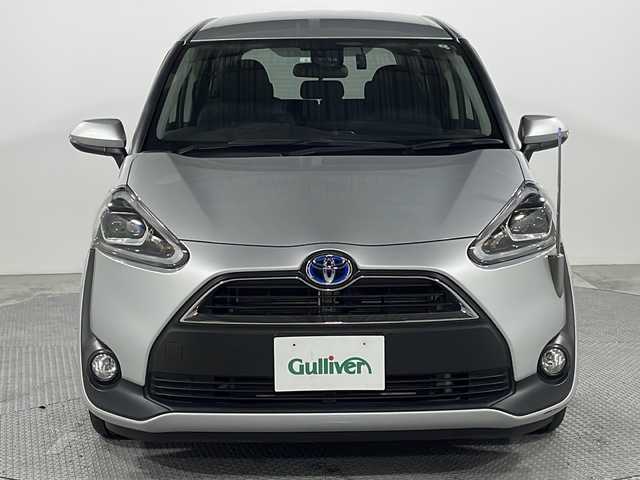 トヨタ シエンタ ハイブリッド G 広島県 2018(平30)年 4.1万km シルバーM アルパインナビ/・フルセグTV/・Bluetooth/・CD/DVD/バックカメラ/両側電動スライドドア/レーンキープアシスト/オートマチックハイビーム/LEDヘッドライト/ETC/ドラレコ