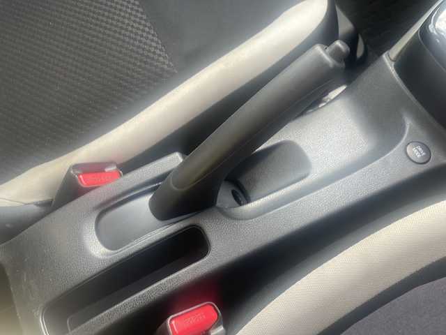 日産 ノート e－パワー X 福島県 2019(平31)年 9.6万km 赤 360°セーフティアシスト/・踏み間違い衝突防止アシスト/・インテリジェントエマージェンシーブレーキ/・車線逸脱警報/・前方衝突予測警報/デジタルインナーミラー/・バックカメラ/・アラウンドビューモニター/純正メモリーナビ/・型番：MM318D-W/・フルセグTV/BT/SD/AUX/iPod/CD/DVD/FM/AM/・SD MUSIC STOCKER/ステアリングリモコン/横滑り防止装置/プッシュスタート/・スマートキー/・スペアキー1本/電動格納ミラー/・ウィンカーミラー/LEDヘッドライト/・オートライト/純正ドアバイザー/純正フロアマット/社外AW/・Exceeder/積込みスタッドレスタイヤ/・溝6mm/・純正AW