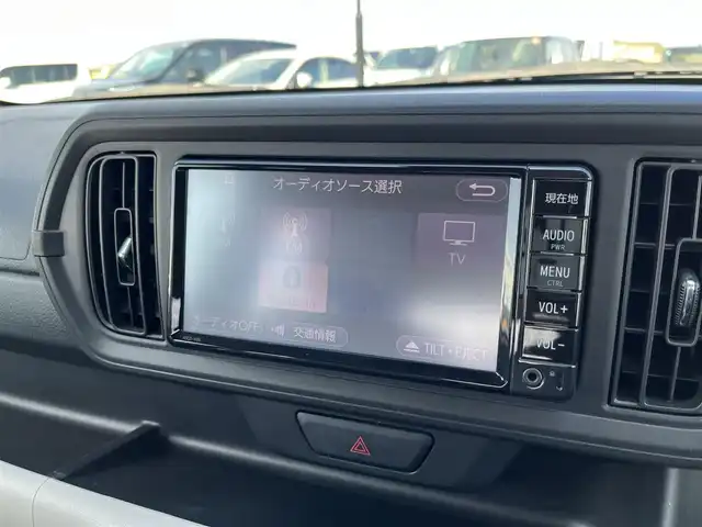 トヨタ パッソ X Lパッケージ S 鳥取県 2018(平30)年 4.5万km ダークエメラルドマイカ ４WD/純正ナビ/ワンセグ/DVD/CD/BT/バックカメラ/ETC/レーンキープアシスト/純正14インチアルミホイール/プッシュエンジンスタート/アイドリングストップ/フロアマット/ドアバイザー/取扱説明書/スペアキー