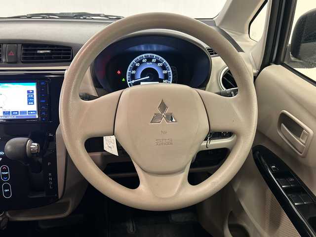 三菱 ｅＫワゴン M e－アシスト 熊本県 2017(平29)年 6.6万km ウィーターブルーM 衝突軽減システム　ＫＥＮＷＯＯＤナビ　ＣＤ　ＤＶＤ　Ｂｌｕｅｔｏｏｔｈ　ワンセグＴＶ　ＵＳＢ　運転席シートヒーター　社外フロアマット　ハロゲンヘッドライト　取扱説明書　保証書　横滑り防止　Ｗエアバッグ　キーレス