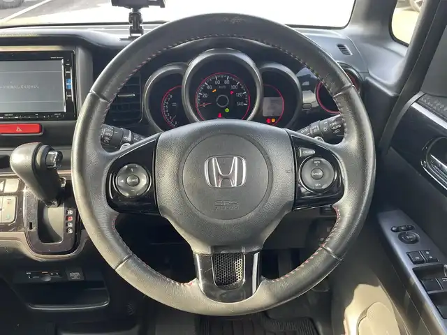 ホンダ Ｎ ＢＯＸ 2トーン カスタム G ターボLパッケージ 長崎県 2016(平28)年 8.8万km パープルⅡ 純正メモリーナビ/CD/DVD/BT/バックカメラ/両側パワースライドドア/ステアリングスイッチ/クルーズコントロール/CTBA/パドルシフト/ハーフレザーシート/LEDヘッドライト/オートライト/ドライブレコーダー/ビルトインETC