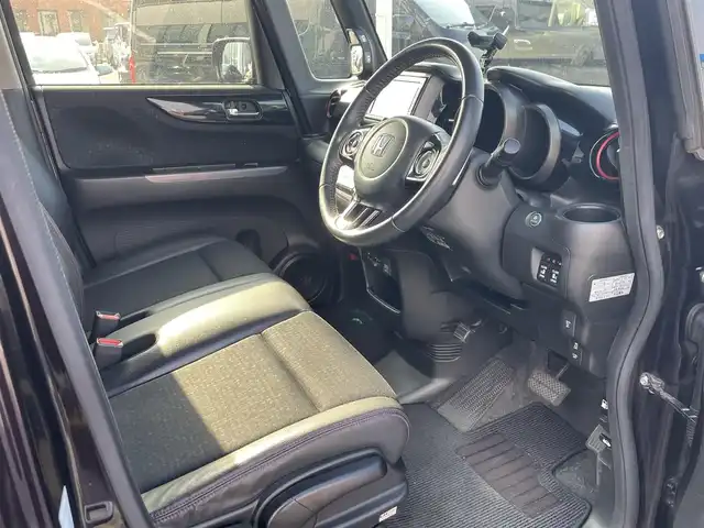 ホンダ Ｎ ＢＯＸ 2トーン カスタム G ターボLパッケージ 長崎県 2016(平28)年 8.8万km パープルⅡ 純正メモリーナビ/CD/DVD/BT/バックカメラ/両側パワースライドドア/ステアリングスイッチ/クルーズコントロール/CTBA/パドルシフト/ハーフレザーシート/LEDヘッドライト/オートライト/ドライブレコーダー/ビルトインETC