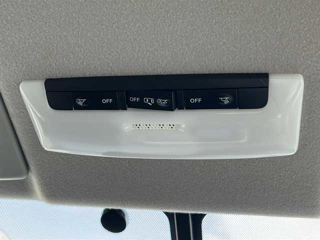 日産 セレナ ハイウェイスターVセレクションⅡ 鹿児島県 2019(令1)年 5.2万km ブリリアントホワイトパール 全周囲カメラ/ビルトインＥＴＣ/フルセグＴＶ/純正ナビ/両側電動スライドドア/純正ドライブレコーダー/純正16インチアルミホイール/スマートキー/プッシュスタート/リアオートエアコン/前後コーナーセンサー/クルーズコントロール/本革巻きステアリング/衝突被害軽減システム/Bluetooth接続/USB入力端子/オートライト/LEDヘッドライト/カーテンエアバッグ