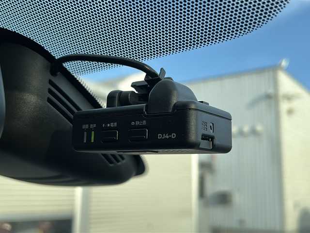 日産 セレナ ハイウェイスターVセレクションⅡ 鹿児島県 2019(令1)年 5.2万km ブリリアントホワイトパール 全周囲カメラ/ビルトインＥＴＣ/フルセグＴＶ/純正ナビ/両側電動スライドドア/純正ドライブレコーダー/純正16インチアルミホイール/スマートキー/プッシュスタート/リアオートエアコン/前後コーナーセンサー/クルーズコントロール/本革巻きステアリング/衝突被害軽減システム/Bluetooth接続/USB入力端子/オートライト/LEDヘッドライト/カーテンエアバッグ