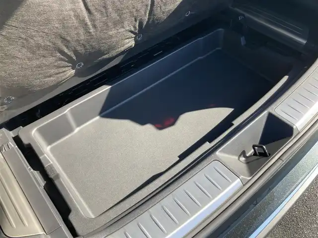 トヨタ ハリアー Z 静岡県 2021(令3)年 2.5万km プレシャスブラックパール Toyota Safety Sense/純正12.3インチナビ/　AM FM Bluetooth USB AUX AppleCarPlay AndroidAuto/フルセグTV/バックモニター/録画機能付きデジタルインナーミラー/レーダークルーズコントロール/LEDオートヘッドランプ/ハーフレザーシート/パワーバックドア/純正19インチアルミホイール/前後方クリアランスソナー/スマートキー2本/JBLプレミアムサウンド/ビルトインETC2.0/パワーシート(運転席)