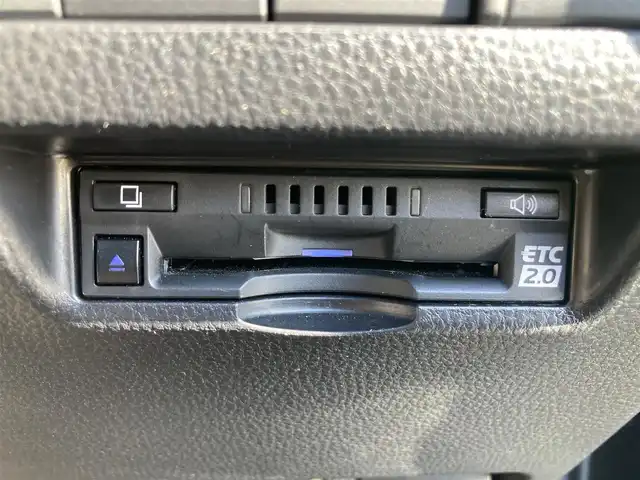 トヨタ ハリアー Z 静岡県 2021(令3)年 2.5万km プレシャスブラックパール Toyota Safety Sense/純正12.3インチナビ/　AM FM Bluetooth USB AUX AppleCarPlay AndroidAuto/フルセグTV/バックモニター/録画機能付きデジタルインナーミラー/レーダークルーズコントロール/LEDオートヘッドランプ/ハーフレザーシート/パワーバックドア/純正19インチアルミホイール/前後方クリアランスソナー/スマートキー2本/JBLプレミアムサウンド/ビルトインETC2.0/パワーシート(運転席)