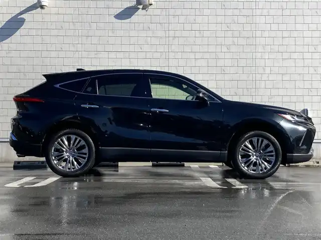 トヨタ ハリアー Z 静岡県 2021(令3)年 2.5万km プレシャスブラックパール Toyota Safety Sense/純正12.3インチナビ/　AM FM Bluetooth USB AUX AppleCarPlay AndroidAuto/フルセグTV/バックモニター/録画機能付きデジタルインナーミラー/レーダークルーズコントロール/LEDオートヘッドランプ/ハーフレザーシート/パワーバックドア/純正19インチアルミホイール/前後方クリアランスソナー/スマートキー2本/JBLプレミアムサウンド/ビルトインETC2.0/パワーシート(運転席)