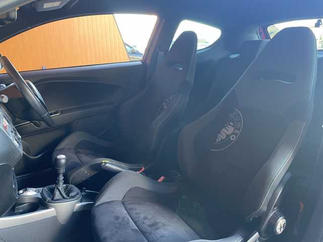 アルファロメオ ミト クアドリフォリオ ヴェルデ LTD 愛知県 2012(平24)年 12万km 赤 50台限定車/6MT/純正オーディオ/CD/FM/AM/ETC/キセノンヘッドライト/オートライト/純正18インチAW