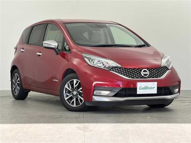日産 ノート e－パワー X モード・プレミア 千葉県 2017(平29)年 4.5万km ガーネットレッド 純正ナビ/ETC/後カメラ/LED/スペアキー/Bluetooth/CD/フルセグTV/スマートキー/プッシュスタート/純正フロアマット/社外アルミホイール/ABS/横滑り防止装置/オートライト/エアバックW/衝突被害軽減システム/盗難防止装置