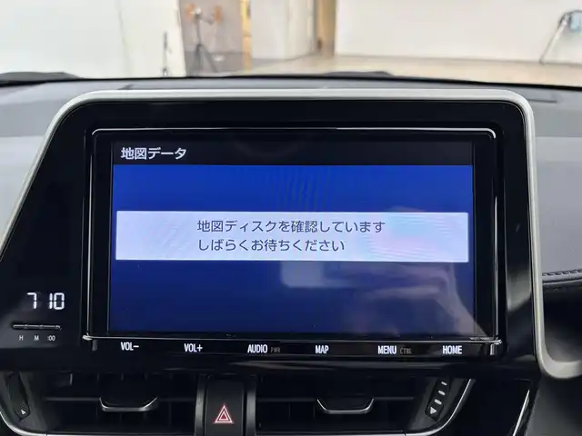 トヨタ Ｃ－ＨＲ G モード ネロ 福岡県 2019(平31)年 4.6万km ブラック/ホワイトパールクリスタルシャイン 2トーン ワンオーナー　/純正９型ナビ　/バックカメラ　/ビルトインＥＴＣ　/レーダークルコン　/コーナーセンサー　/衝突被害軽減ブレーキ　/レーンキープ　/ＢＳＭ　/ハーフレザー　/寒冷地仕様　/シートヒーター　/純正１８インチＡＷ　/Bi-BeanLEDヘッドランプ