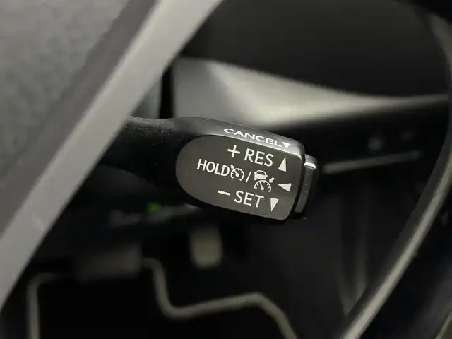 トヨタ Ｃ－ＨＲ G モード ネロ 福岡県 2019(平31)年 4.6万km ブラック/ホワイトパールクリスタルシャイン 2トーン ワンオーナー　/純正９型ナビ　/バックカメラ　/ビルトインＥＴＣ　/レーダークルコン　/コーナーセンサー　/衝突被害軽減ブレーキ　/レーンキープ　/ＢＳＭ　/ハーフレザー　/寒冷地仕様　/シートヒーター　/純正１８インチＡＷ　/Bi-BeanLEDヘッドランプ