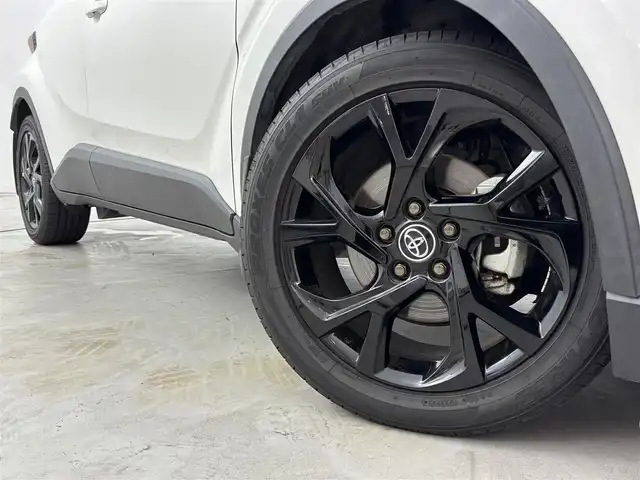 トヨタ Ｃ－ＨＲ G モード ネロ 福岡県 2019(平31)年 4.6万km ブラック/ホワイトパールクリスタルシャイン 2トーン ワンオーナー　/純正９型ナビ　/バックカメラ　/ビルトインＥＴＣ　/レーダークルコン　/コーナーセンサー　/衝突被害軽減ブレーキ　/レーンキープ　/ＢＳＭ　/ハーフレザー　/寒冷地仕様　/シートヒーター　/純正１８インチＡＷ　/Bi-BeanLEDヘッドランプ