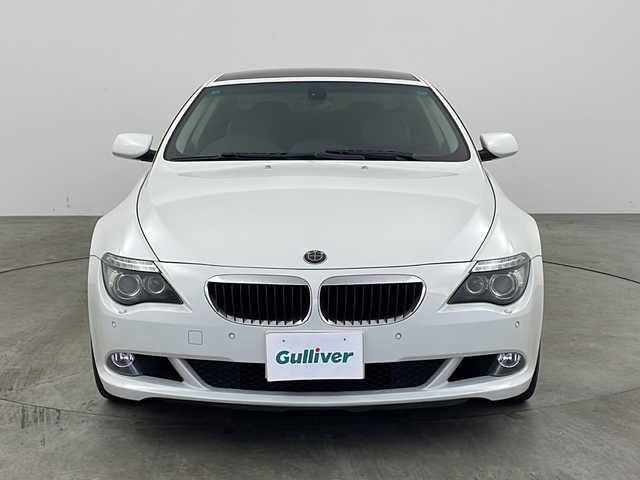 ＢＭＷ ６３０ｉ 兵庫県 2008(平20)年 12.2万km パール ・純正HDDナビ/・CD/DVD再生/・AUX接続/・サンルーフ/・シートヒーター（運転席＋助手席）/・メモリーパワーシート（運転席＋助手席）/・レザーシート/・クルーズコントロール/・ETC/・純正アルミホイール/・ABS/・前後コーナーセンサー/・盗難防止装置/・オートライト/・オートマチックハイビーム/・HIDヘッドライト/・Wエアバック