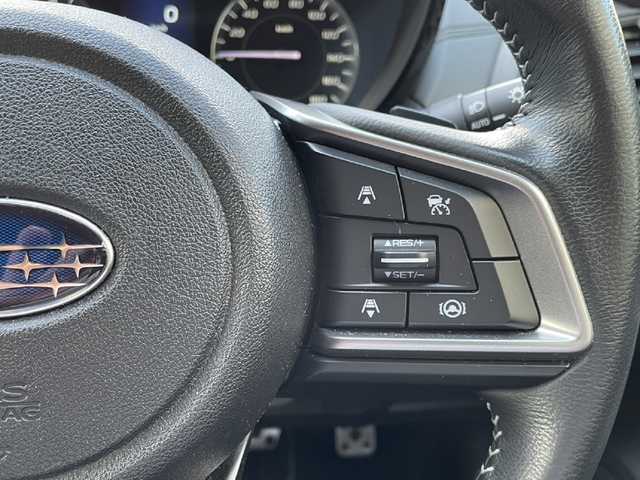スバル インプレッサ スポーツ 1．6i－S アイサイト アクセントBLK 山口県 2023(令5)年 2.4万km マグネタイトグレーメタリック ワンオーナー/純正ナビ/DVD/CD/SD/HDMI/BT/USB/フルセグTV/フロント/サイド/バックカメラ/純正LEDヘッドライト/純正フォグランプ/オートライト/革巻きステアリング/ステアリングスイッチ/パドルシフト/クルーズコントロール/アイサイト/LKA/BSM/横滑り防止/オートパーキングホールド/アイドリングストップ/スマートキー×２/ドライブレコーダー/純正フロアマット/純正ドアバイザー/ETC/電動格納ウインカードアミラー