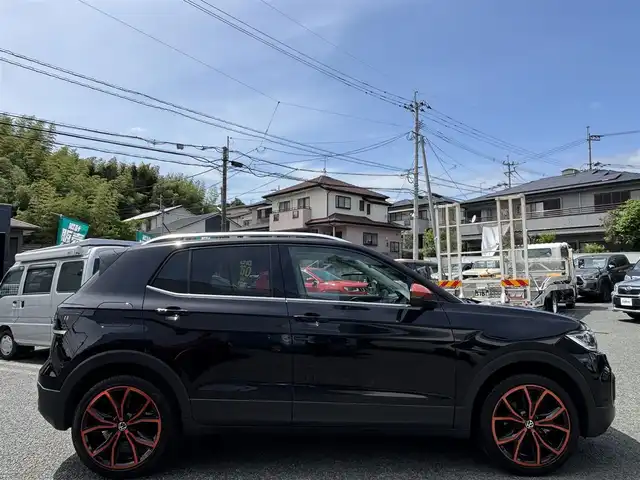 フォルクスワーゲン ＶＷ Ｔ－クロス TSI 1stプラス 熊本県 2021(令3)年 3.1万km ディープブラックパールエフェクト ディスプレイオーディオナビ機能付き/【フルセグTV/BT】/【AppleCarPlay/Androidauto/MirrorLink】/バックカメラ/アダプティブクルーズコントロール/ルーフレール/フロントアシスト/レーンアシスト/ブラインドスポットシステム/パークアシスト/リアトラフィックアラート/パークディスタンスコントロール/純正17インチAW/置くだけ充電/パドルシフト/ステアリングスイッチ/ビルトインETC/LEDオートライト