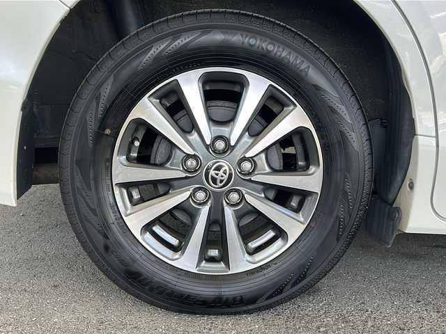 トヨタ エスクァイア Gi プレミアムパッケージ 岐阜県 2019(令1)年 6.3万km ホワイトパールクリスタルシャイン /カロッツェリアナビ//フルセグＴＶ//トヨタセーフティセンス/(プリクラッシュセーフティ)/(レーンディパーチャーアラート)/(オートマチックハイビーム)/(先行車発進告知機能)//クルーズコントロール//クリアランスソナー//前席シートヒーター//両側パワースライドドア//前後ドライブレコーダー//バックカメラ//ビルトインＥＴＣ//スペアキー//純正15インチAW//純正ドアバイザー