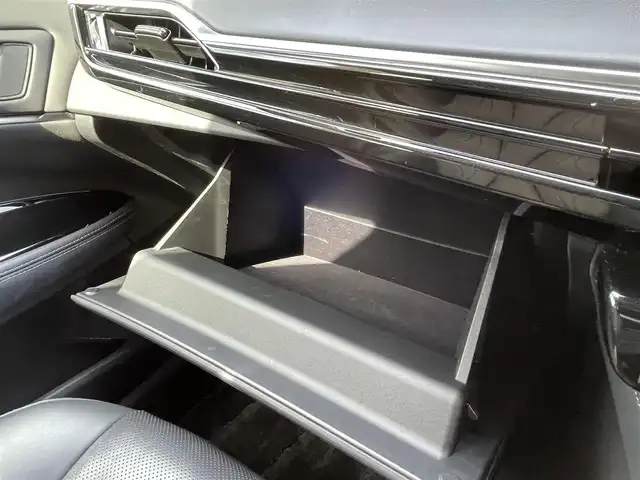 トヨタ ＭＩＲＡＩ 東京都 2021(令3)年 4.7万km ダークブルーマイカ ワンオーナー/純正メモリナビ/　フルセグTV/Bluetooth/CD/USB/Miracast/アラウンドビューモニター/トヨタチームメイト/・アドバンストドライブ/・アドバンストパーク/トヨタセーフティセンス/・プリクラッシュセーフティ/・レーントレーシングアシスト/・レーダークルーズコントロール/・ロードサインアシスト/・発信遅れ告知機能/ヘッドアップディスプレイ/アクティブサウンドシステム（ASC）/LEDヘッドライト/オートマチックハイビーム/ステアリングスイッチ/ステアリングヒーター/全席シートヒーター・シートクーラー/ビルトインETC2.0/純正19インチアルミホイール/純正フロアマット/SNOWモード/カーテンエアバック/プッシュスタート/スマートキー/取扱説明書/保証書