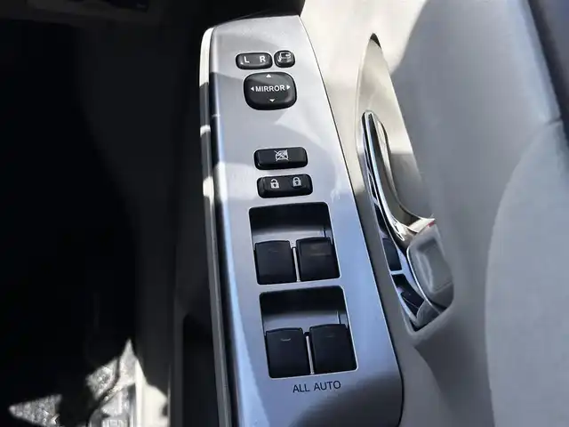 トヨタ プリウス α S ツーリングセレクション 宮城県 2014(平26)年 10.1万km スーパーホワイトⅡ 社外9型ナビ/【CD・DVD・SD・BT・USB・フルセグTV】/バックカメラ/純正17インチAW/純正エアロ/革巻きステアリング/ステアリングスイッチ/電動格納ミラー/ウィンカーミラー/オートライト/LEDヘッドライト/LEDフォグライト/スマートキー/ETC