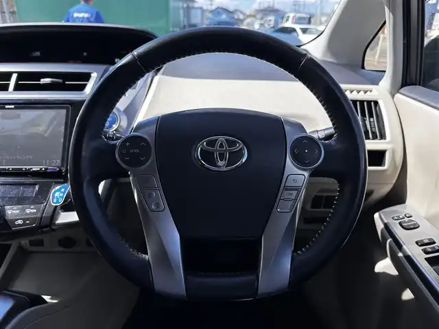 トヨタ プリウス α S ツーリングセレクション 宮城県 2014(平26)年 10.1万km スーパーホワイトⅡ 社外9型ナビ/【CD・DVD・SD・BT・USB・フルセグTV】/バックカメラ/純正17インチAW/純正エアロ/革巻きステアリング/ステアリングスイッチ/電動格納ミラー/ウィンカーミラー/オートライト/LEDヘッドライト/LEDフォグライト/スマートキー/ETC