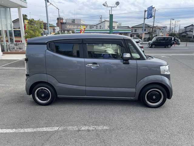 ホンダ Ｎ ＢＯＸ スラッシュ Gインディロックスタイル 神奈川県 2019(令1)年 4.7万km シャイニンググレーM シティブレーキアクティブシステム/純正ナビ（VRM-195VFi)/・Bluetooth・DVD/・フルセグTV/・バックカメラ/ビルトインETC/純正ドライブレコーダー/オート格納ミラー/HIDライト/スマートキーX2/ドアバイザー/純正フロアマット